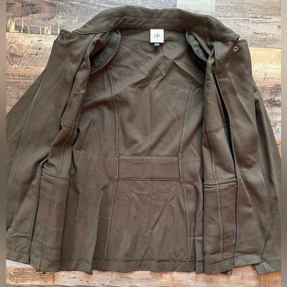 CAbi Women's Olive Blazer NWOT - Picture 3 of 10